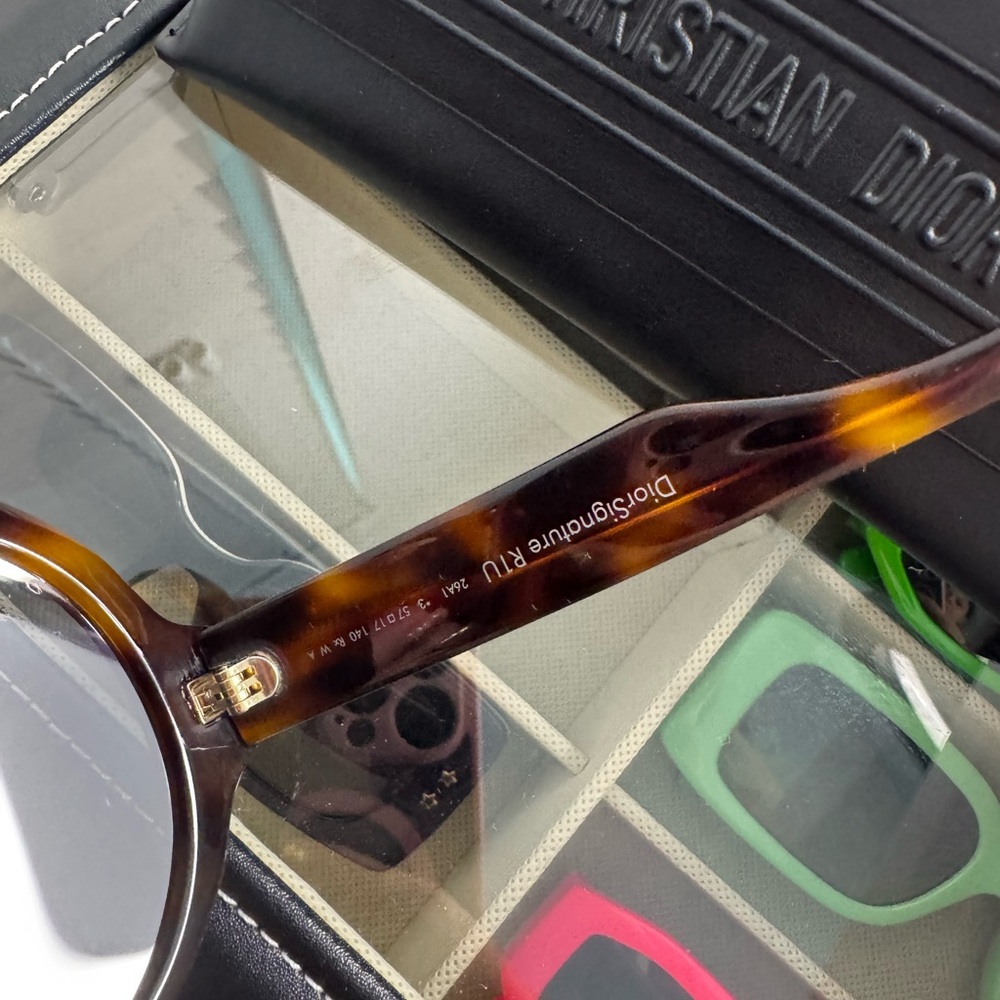 Dior Tortoise Shell Sunglasses - Picture 4 of 7